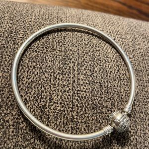 Pandora beauty and the beast belle bracelet. 19-21 cm